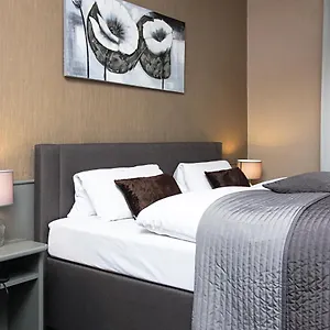Lux Hotel